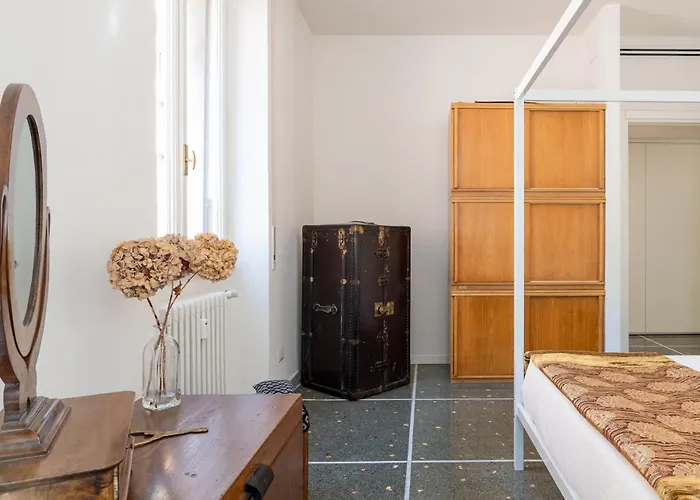 Bright And Spacious Flat In The Hearth Of *